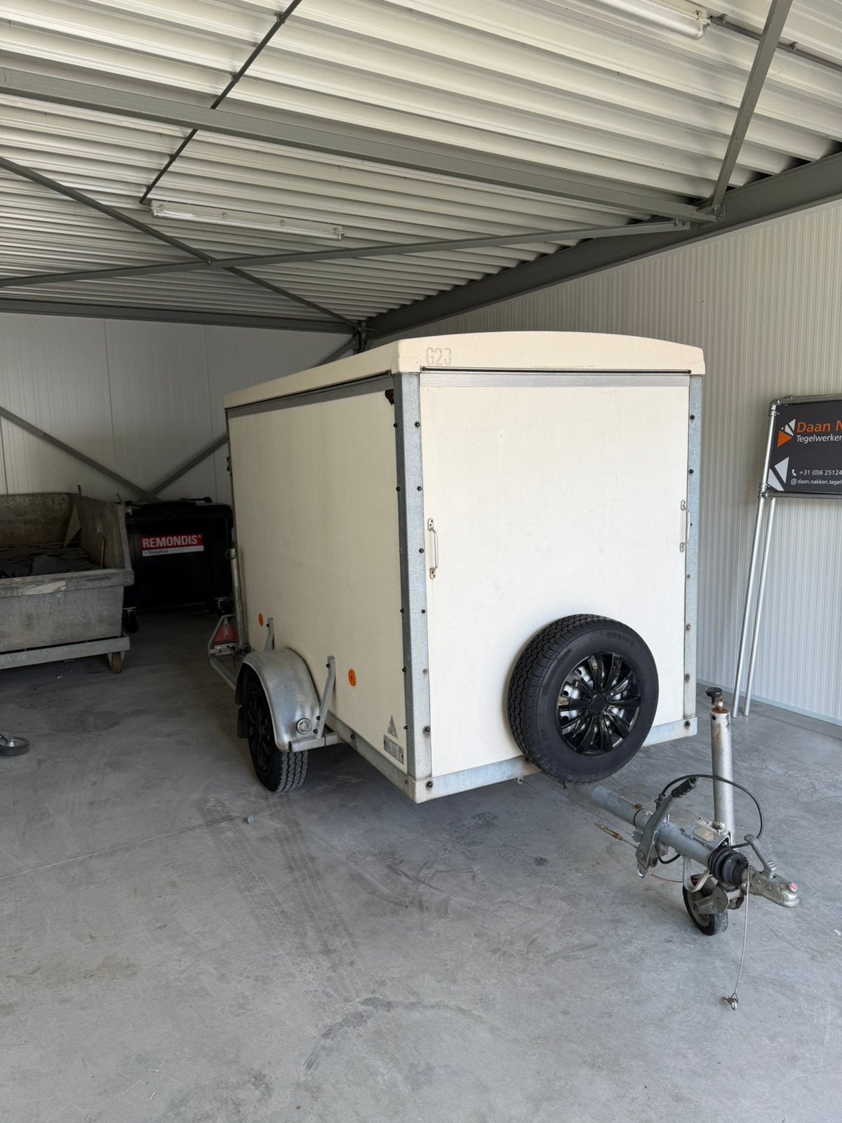 Aanhangwagen henra, Ophalen, Gebruikt