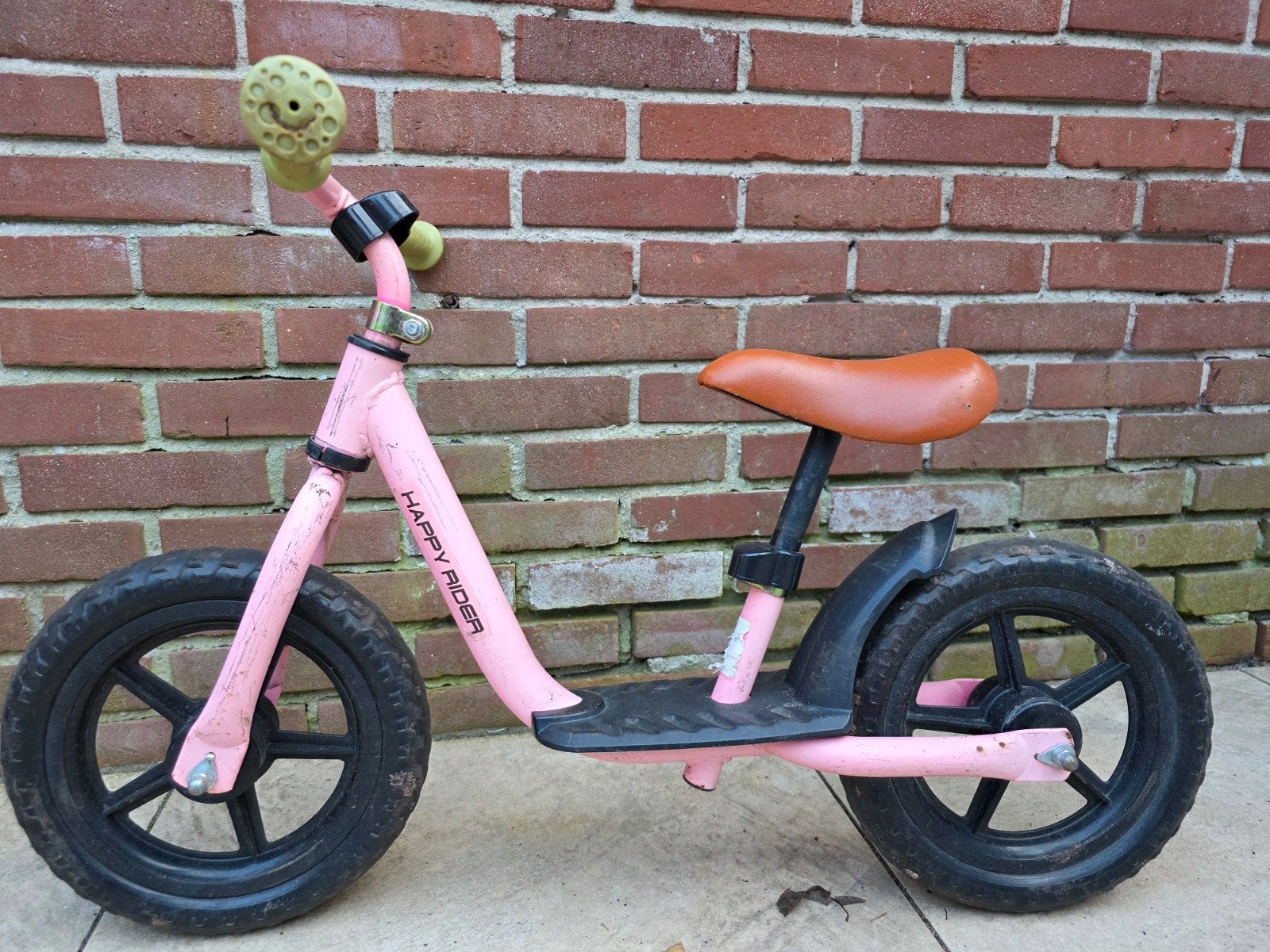 Roze 12 inch Happy Rider loopfiets, Ophalen