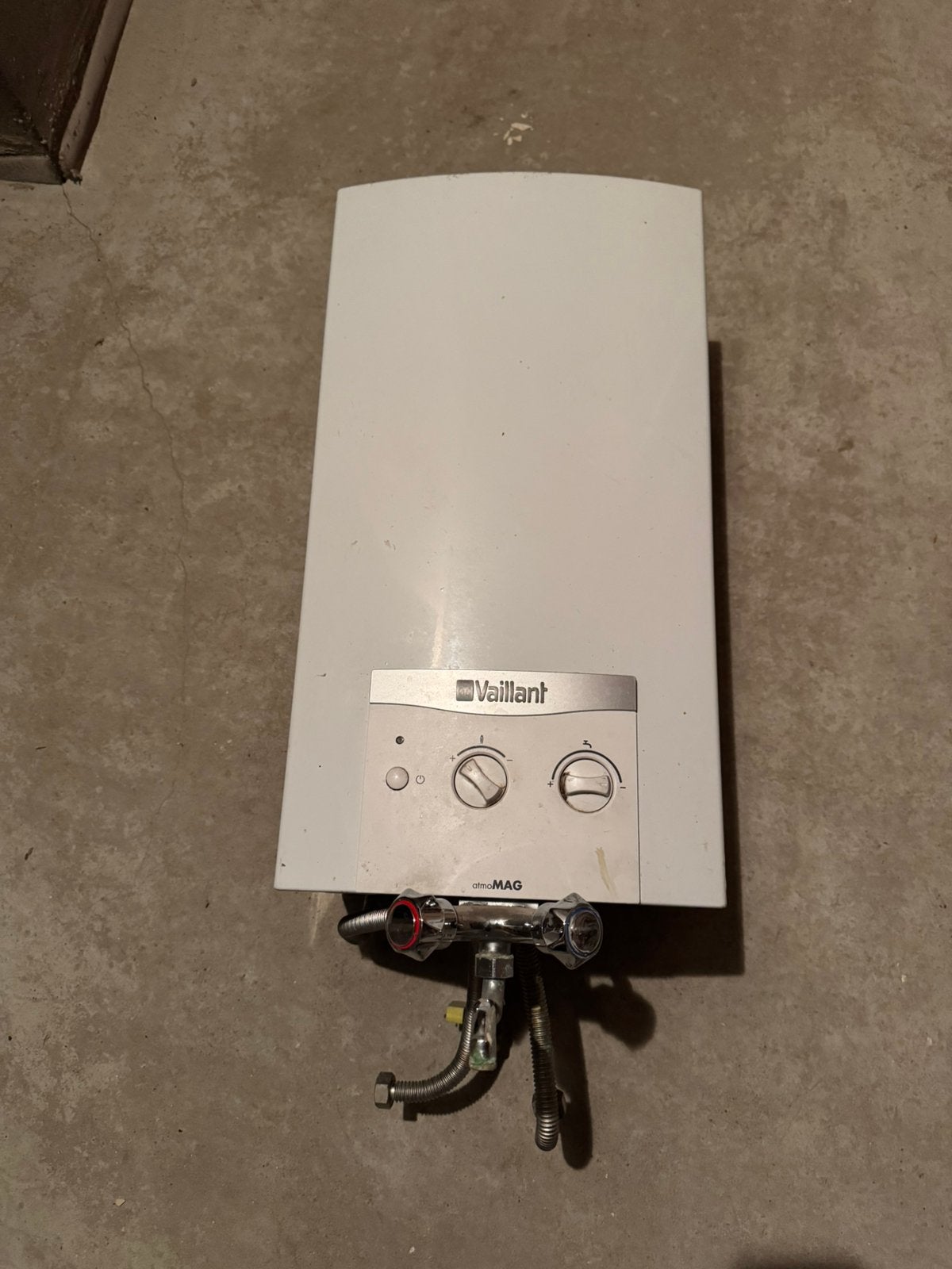 Vaillant geiser, Geiser, Ophalen of Verzenden, Minder dan 20 liter, Minder dan 3 jaar oud