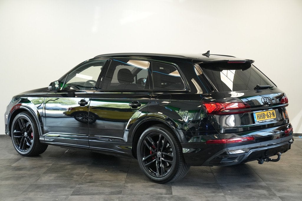 Audi Q7 55 TFSI e quattro Pro S Line ACC Elek Stoelen B&O He, Auto's, Audi, Automaat, Gebruikt, 2995 cc, Zwart