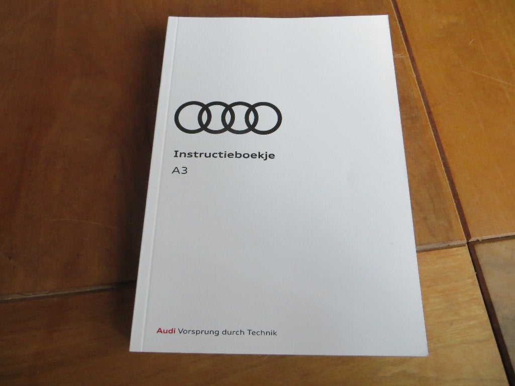 Nieuw instructieboek Audi A3, Audi RS 3, Audi S3 2021 362blz, Ophalen of Verzenden