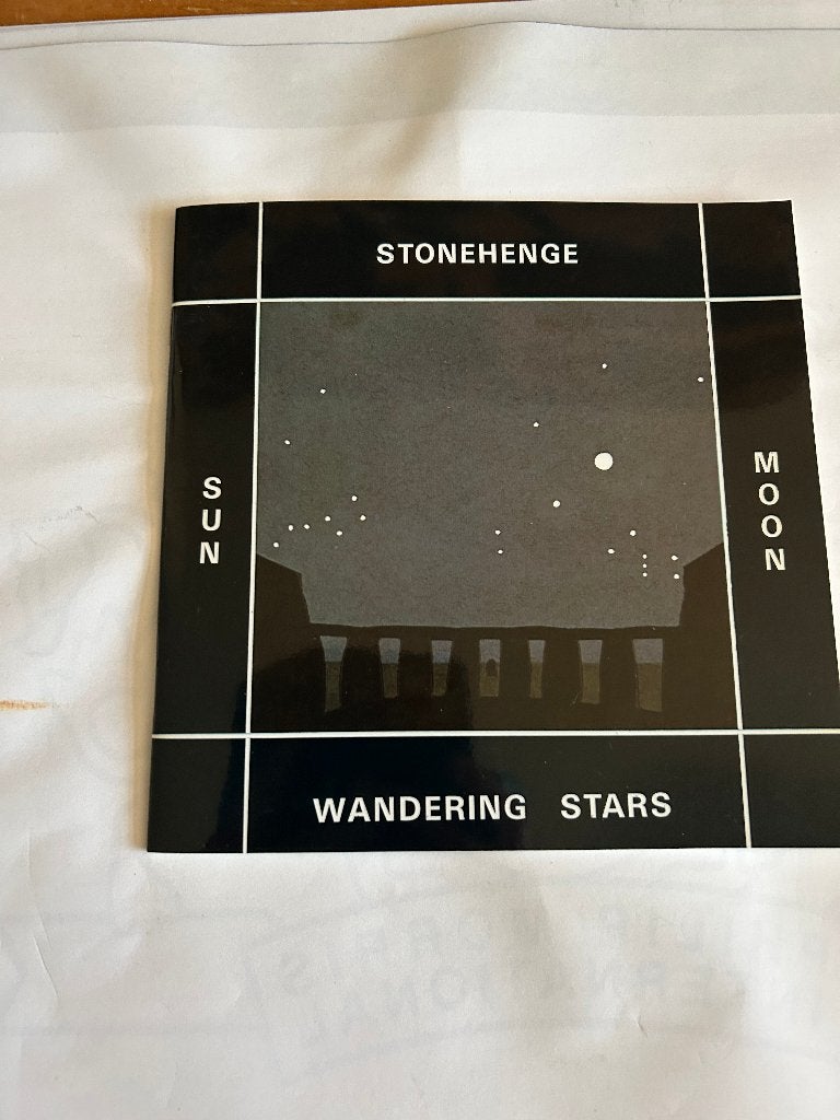 Stonehenge Sun, Moon, Wandering Stars by M.W. Postins, Boeken, Ophalen of Verzenden, Zo goed als nieuw, Overige typen