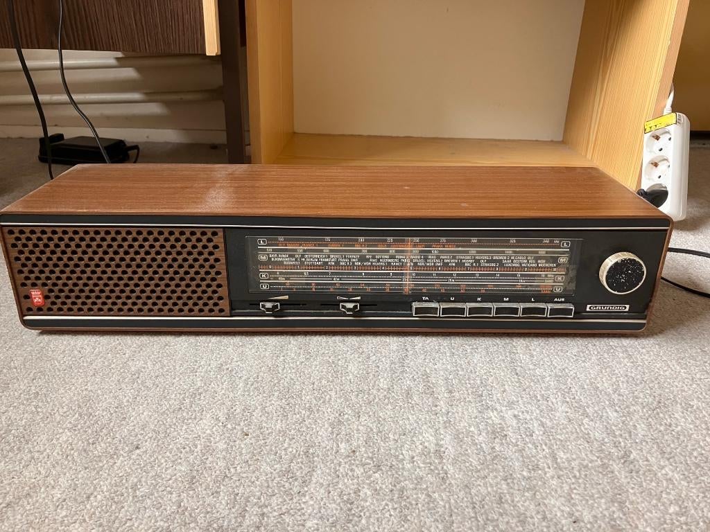 Te koop: vintage radio Grundig RF511., Ophalen