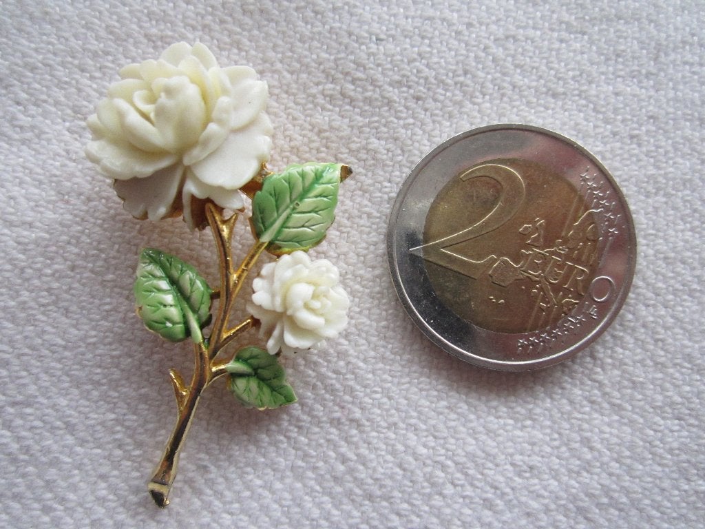 28.  Schitterende oude broche, J.J., Ophalen, Overige materialen, Broche