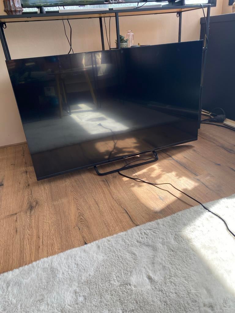 Salora Smart TV 43 inch, 50 Hz, Zo goed als nieuw, 100 cm of meer, Smart TV