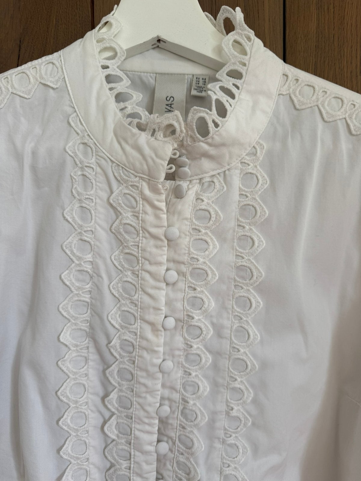 Yas blouse maat 42 met prachtige details, Ophalen of Verzenden, Zo goed als nieuw, Maat 42/44 (L), Wit