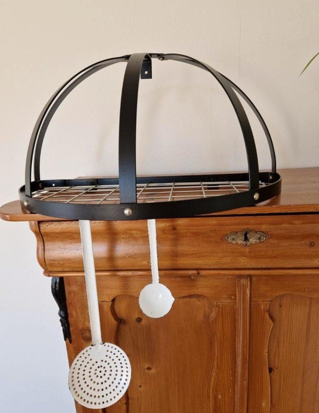 Zwart metalen pannenrek met rooster, Overige typen, Ophalen of Verzenden, Zo goed als nieuw, Zwart