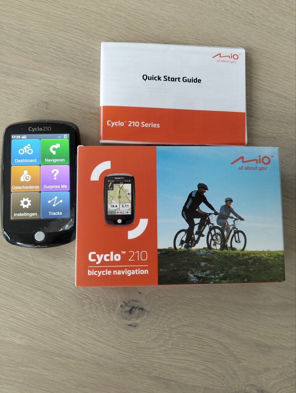 Mio Cyclo 210 Fietsnavigatie met GPS, Fietsen en Brommers, Fietsaccessoires | Fietscomputers, Zo goed als nieuw, GPS, Ophalen of Verzenden