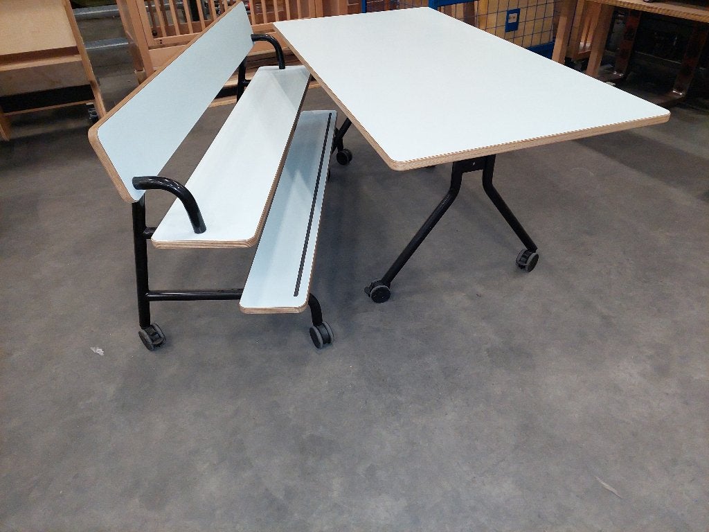 kinderopvang hoogzitset De Beleving 190cm, Ophalen of Verzenden, Zo goed als nieuw, Tafel(s) en Stoel(en)