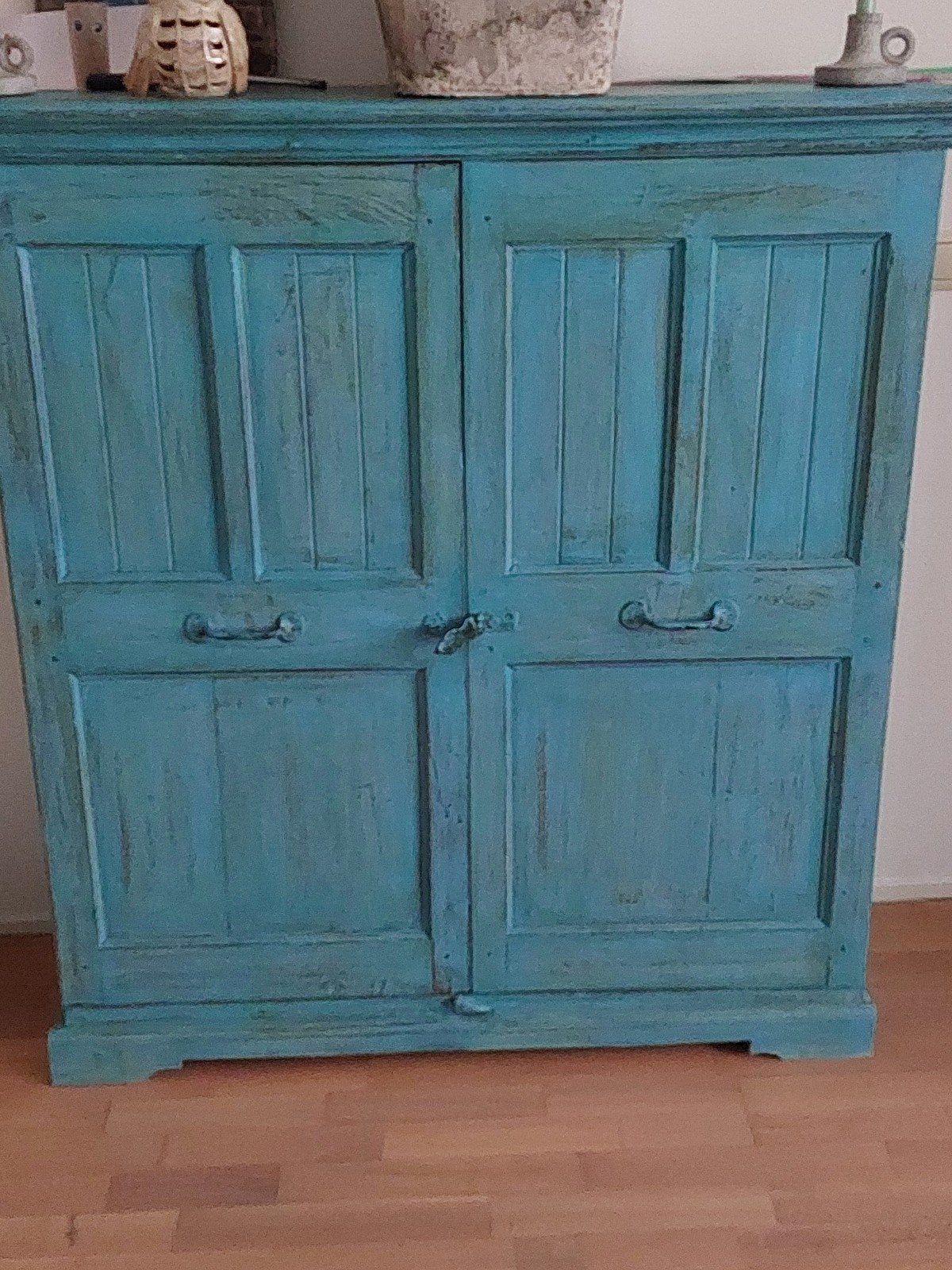 Mooie halfhoge brocante blauwe kast € 175, Ophalen