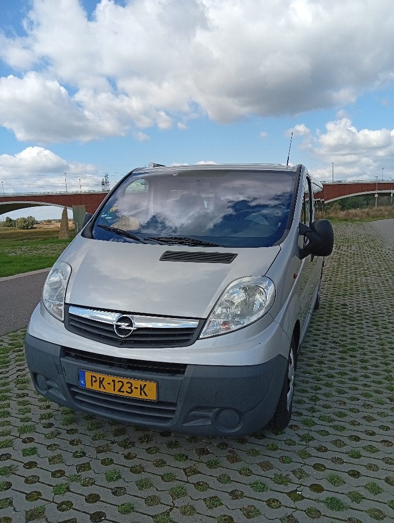 Buscamper Opel Vivaro, Overige merken, Bestuurdersdeur, Tot en met 2, Handgeschakeld