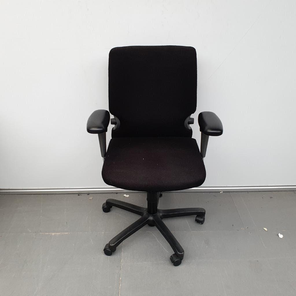 Comforto 77 bureaustoel kantoorstoel met zwarte stof, Ophalen, Gebruikt, Zwart