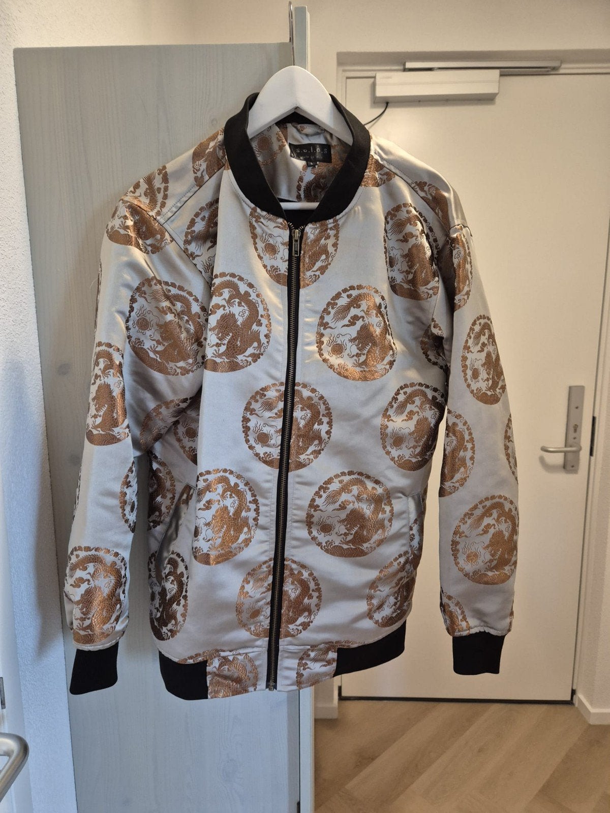 jas, Ophalen of Verzenden, Zo goed als nieuw, Maat 42/44 (L)