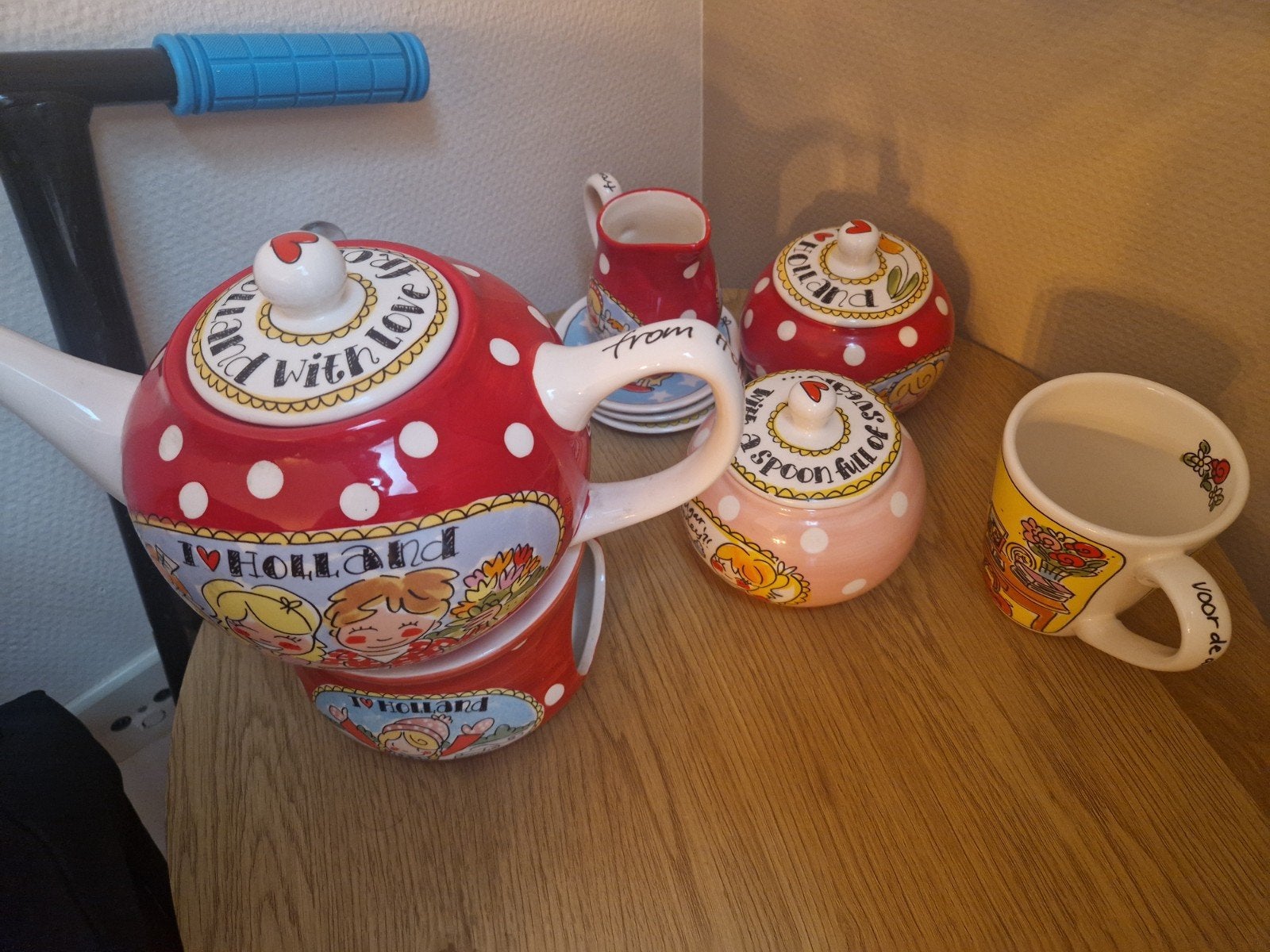 Blond Amsterdam I Love Holland theepot en servies, Ophalen, Gebruikt, Keramiek, Modern