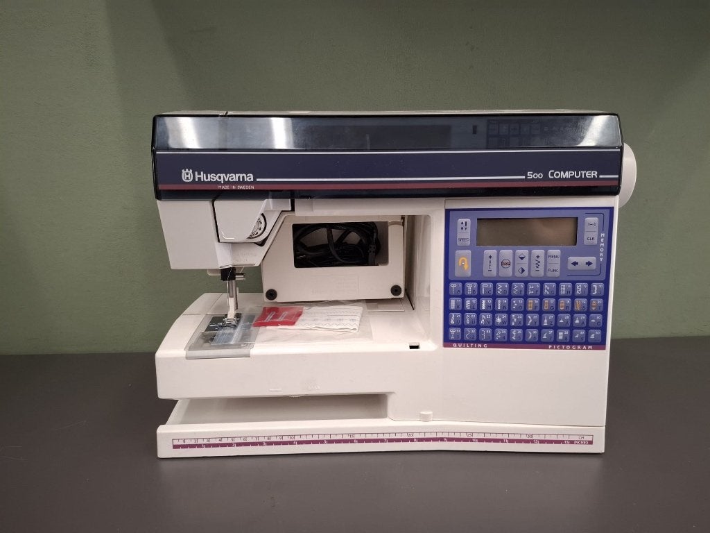 Husqvarna 500, Ophalen of Verzenden, Gebruikt, Naaimachine, Husqvarna