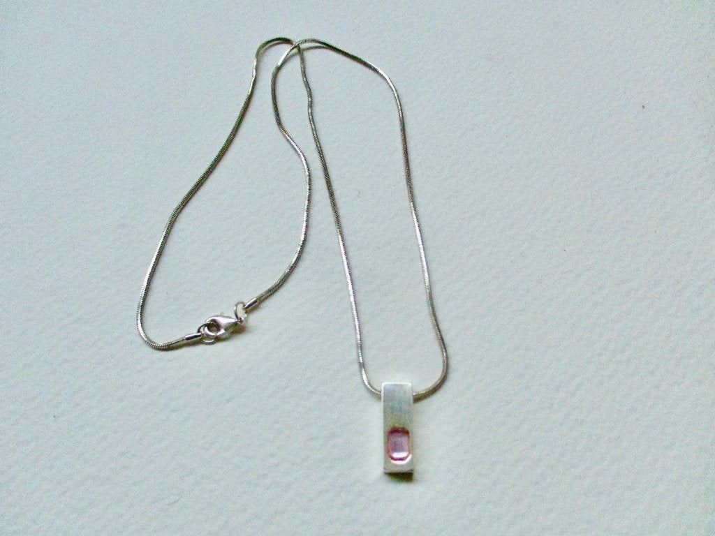 Zilverkleur DIDDL ketting 46 cm. met DIDDL hanger eraan, Verzenden, Zo goed als nieuw, Zilver, Overige materialen