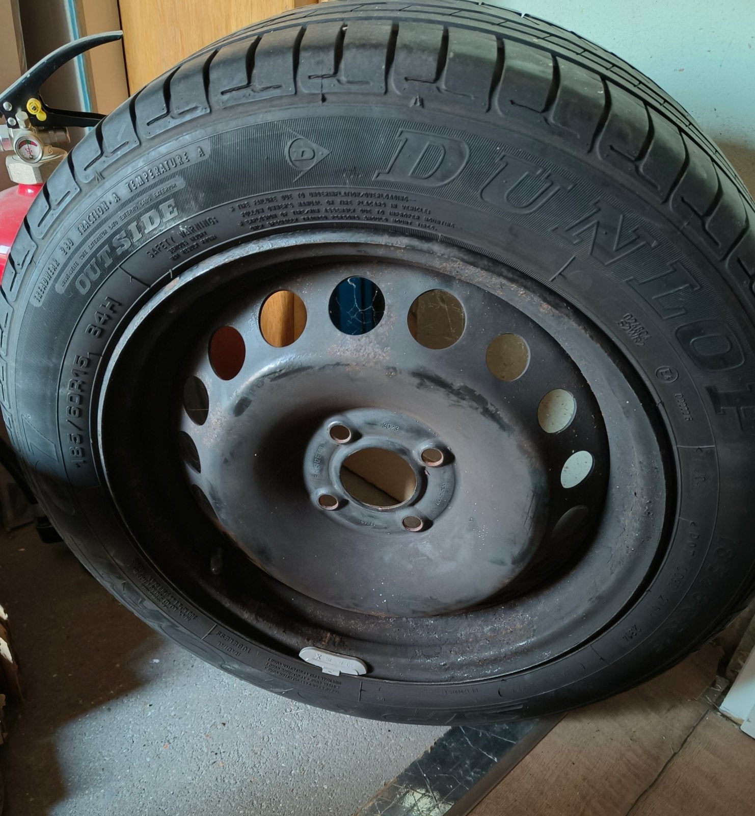 Reserveband Dunlop 185/60 R15, Ophalen, Nieuw