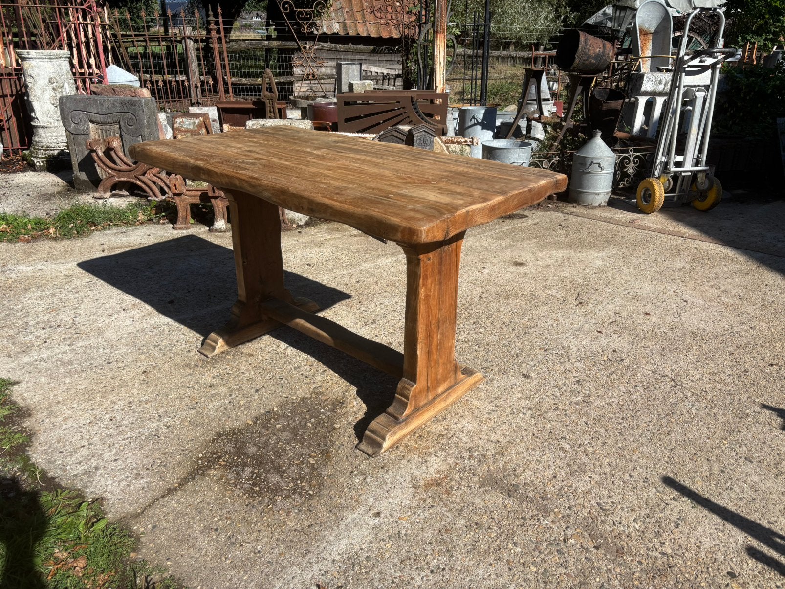 Oude eikenhouten klooster tafel of oude eiken bistro tafel, Ophalen