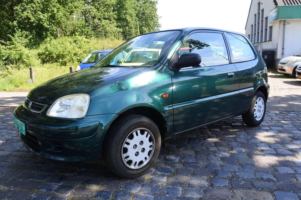 Honda Logo 1.3i nw apk 10-7-2027 gebruiks sporen zie foto,s, Auto's, Honda, Gebruikt, 31 €/maand, 4 cilinders, 1343 cc