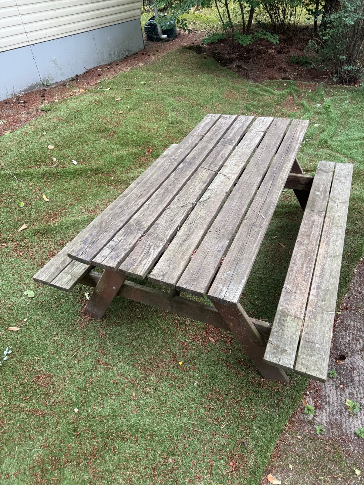 Mooie houten picknicktafel - Afhalen in Utrecht, Huis en Inrichting, Ophalen, Gebruikt, Hout