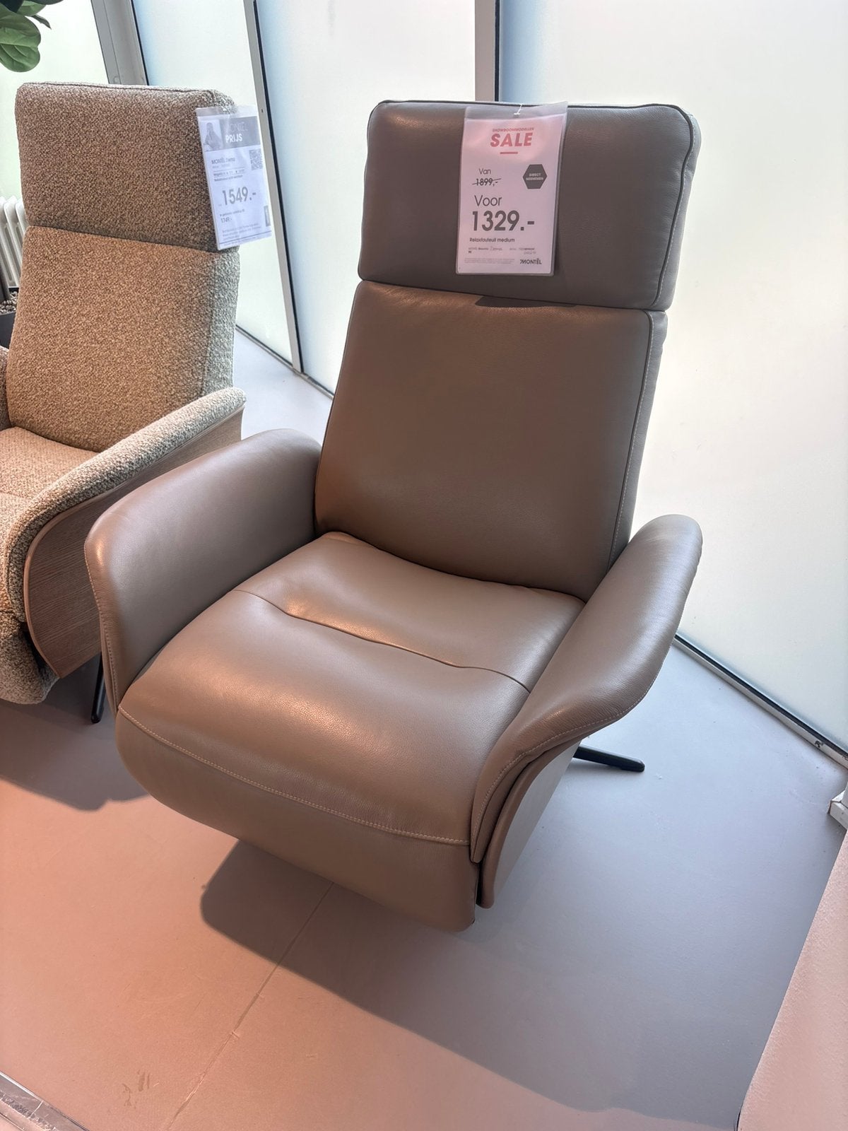 Montel dema relaxfauteuil, Ophalen, Zo goed als nieuw, 75 tot 100 cm, 50 tot 75 cm