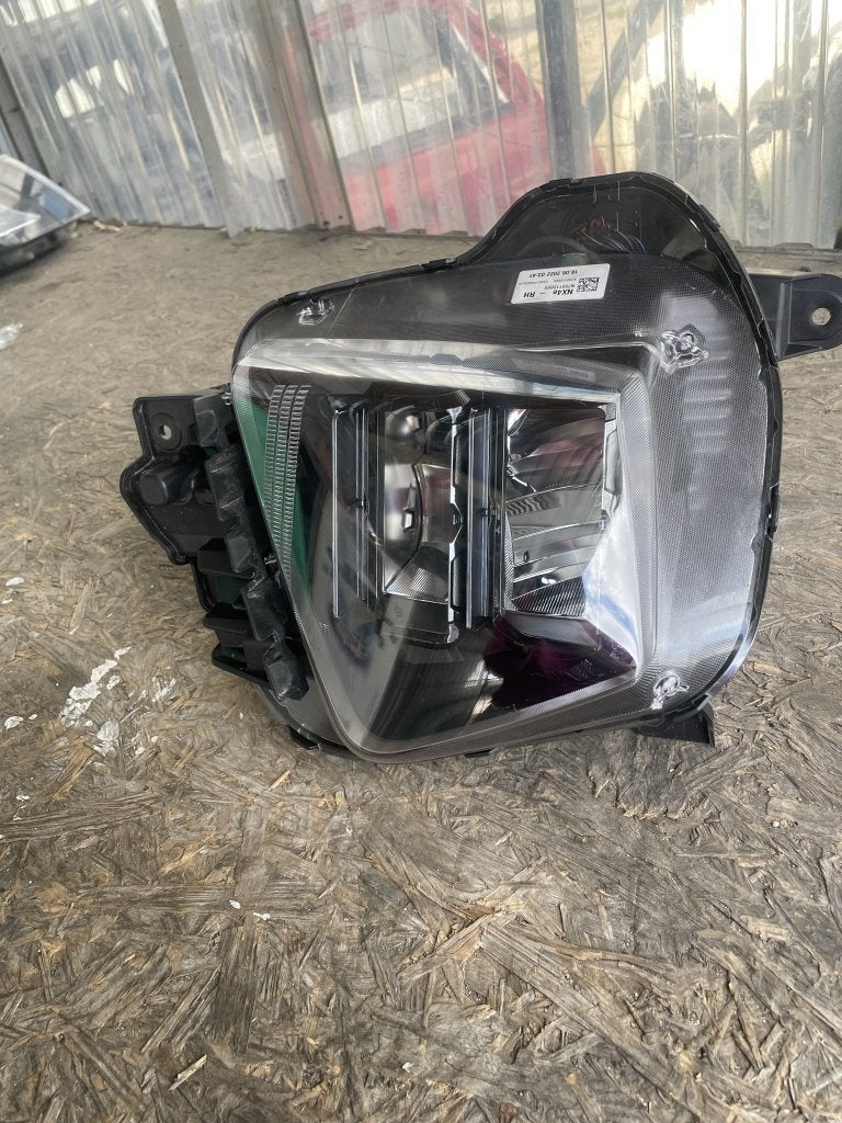 Hyundai Tucson LED koplamp 92102N7100 N792112020 N7921-62120, Niet ingevuld, Gebruikt, Niet ingevuld, Ophalen of Verzenden