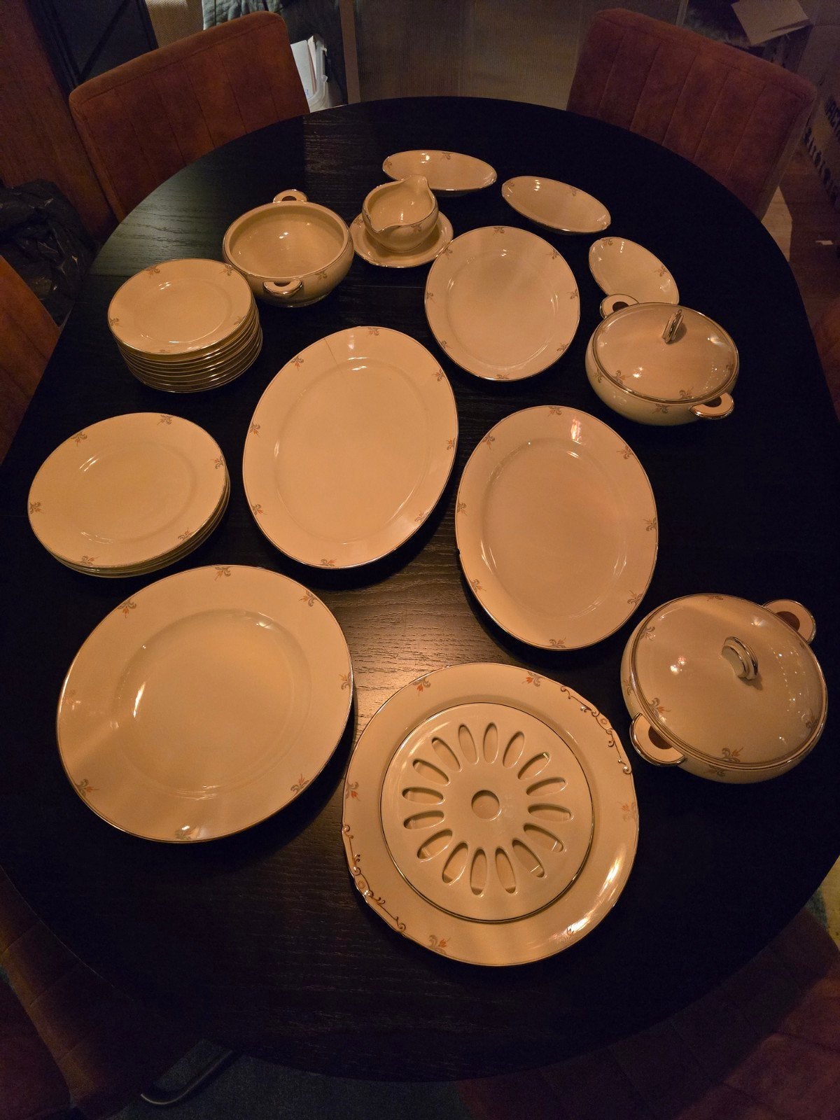 Pirken Hammer servies 26-delig, Ophalen