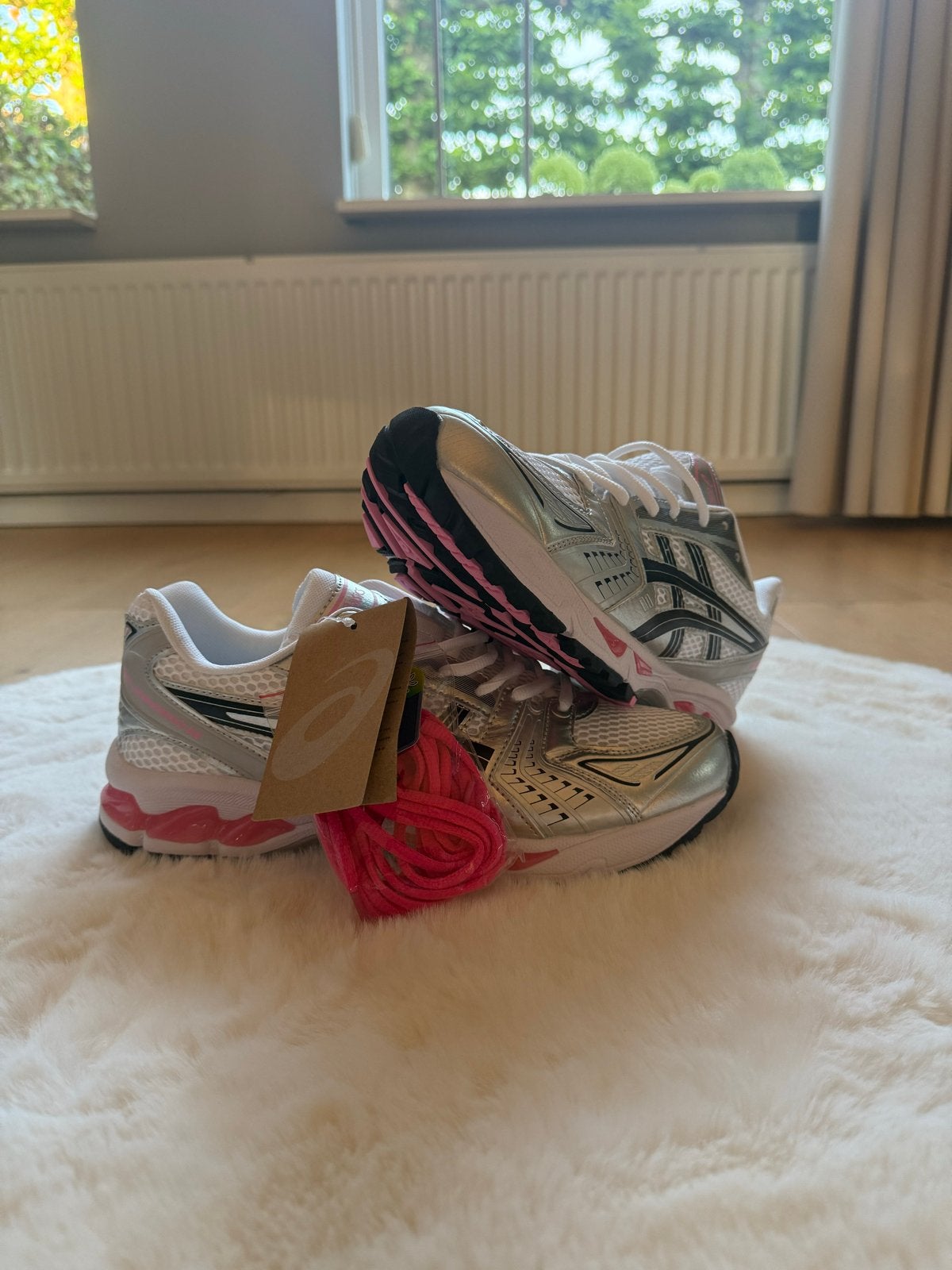 Nieuwe Asics Gel-Kayano 14 sneakers - Zilver/Roze Maat 44,5, Verzenden, Nieuw, Roze, Sneakers of Gympen