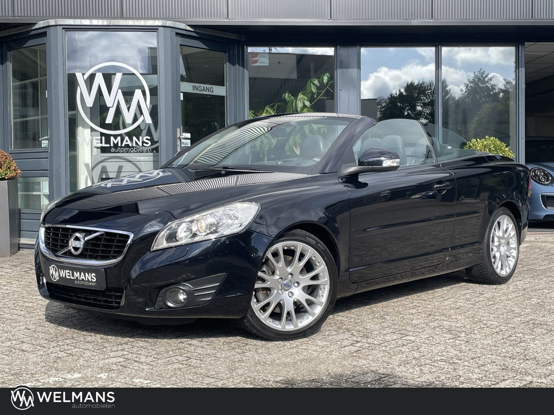 Volvo C70 Convertible 2.5 T5 Tourer Automaat l Leder, Auto's, C70, Gebruikt, Zwart, Cabriolet
