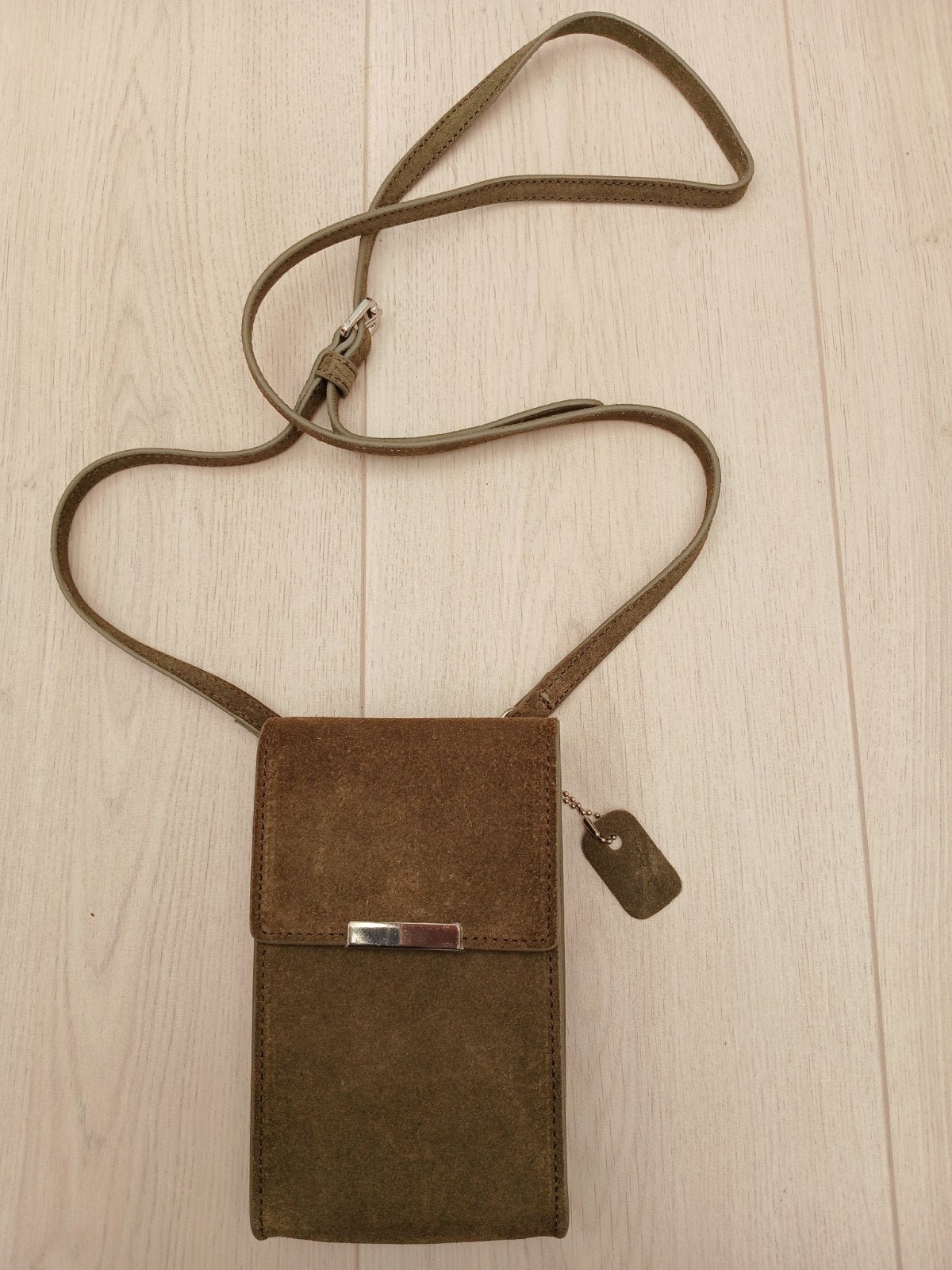 Nieuw C&A Bruin Tasje - Schoudertasje, Sieraden, Tassen en Uiterlijk, Tassen | Damestassen, Ophalen of Verzenden