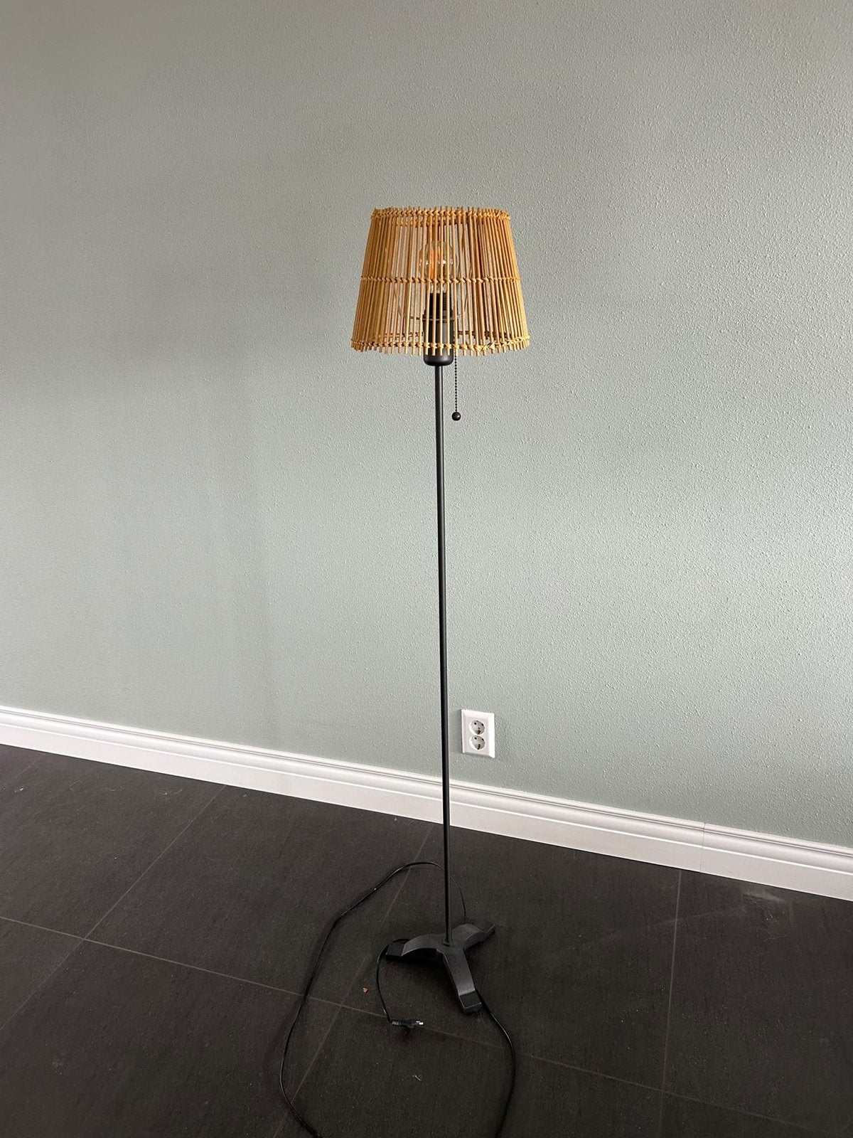 Set van 3 staande lampen met bamboe kap, Huis en Inrichting, Ophalen, E27 (groot), Zo goed als nieuw, Metaal