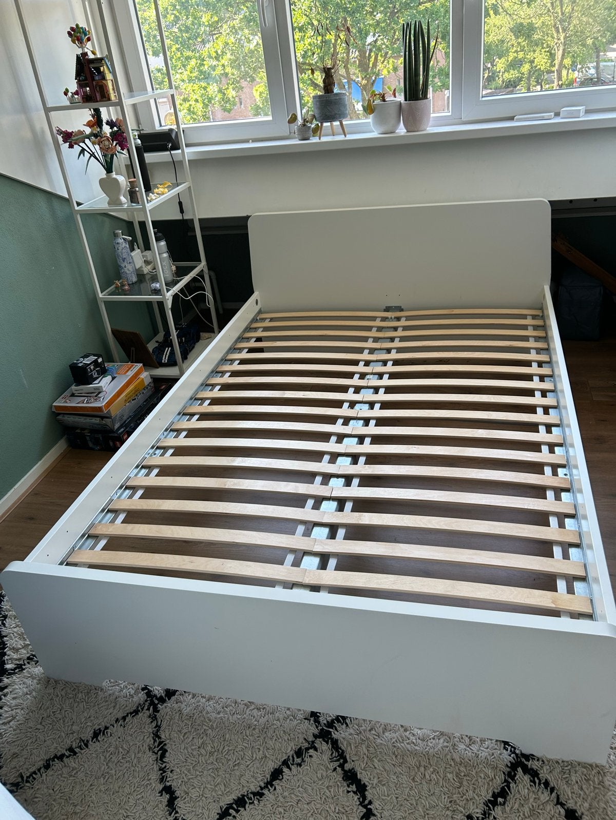 IKEA LURÖY bedframe wit met lattenbodem 140x200, Ophalen, Wit, Tweepersoons, 140 cm