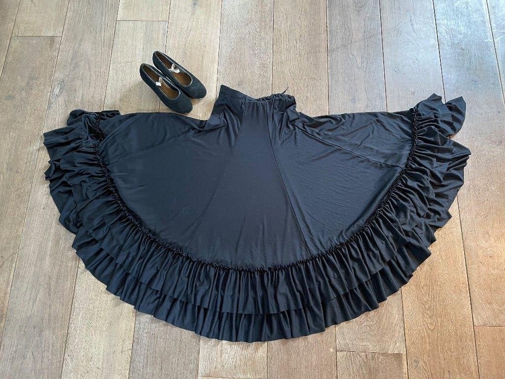 Flamenco rok en schoenen, Ophalen of Verzenden, Gebruikt, Overige typen