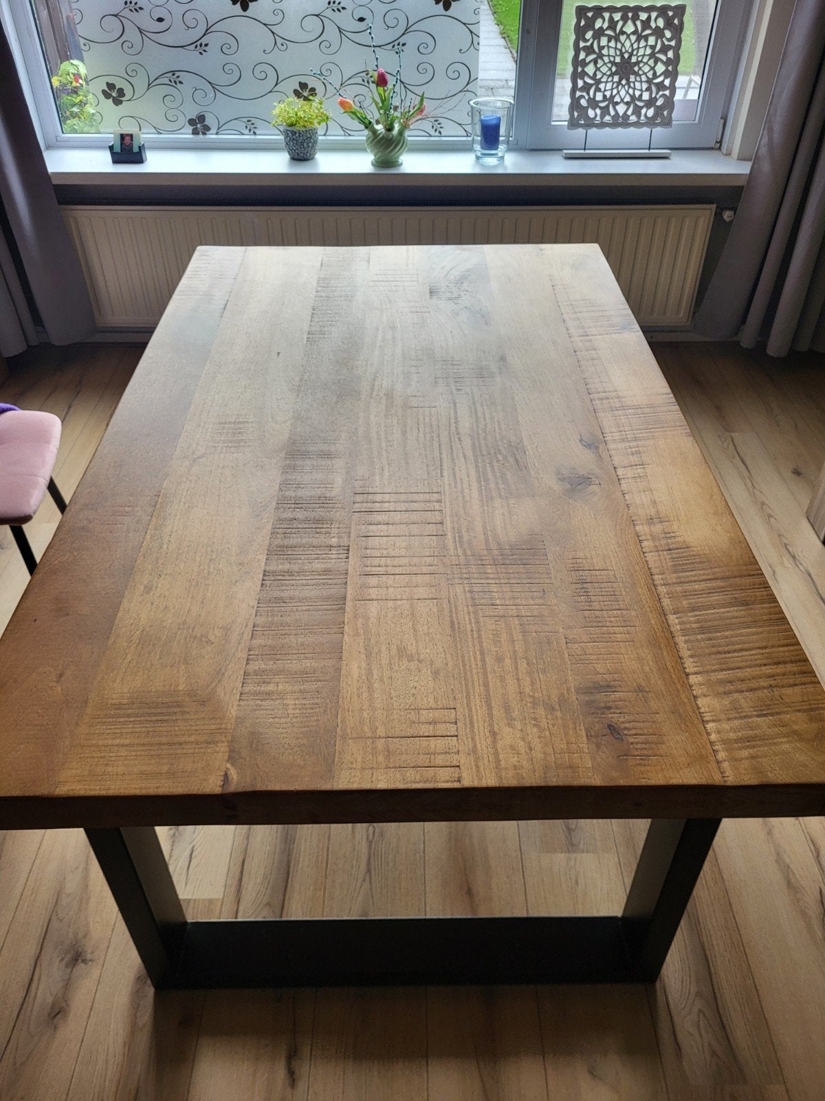 eettafel mangohout met zwart metaal, Huis en Inrichting, Ophalen, 50 tot 100 cm, Zo goed als nieuw, Metaal