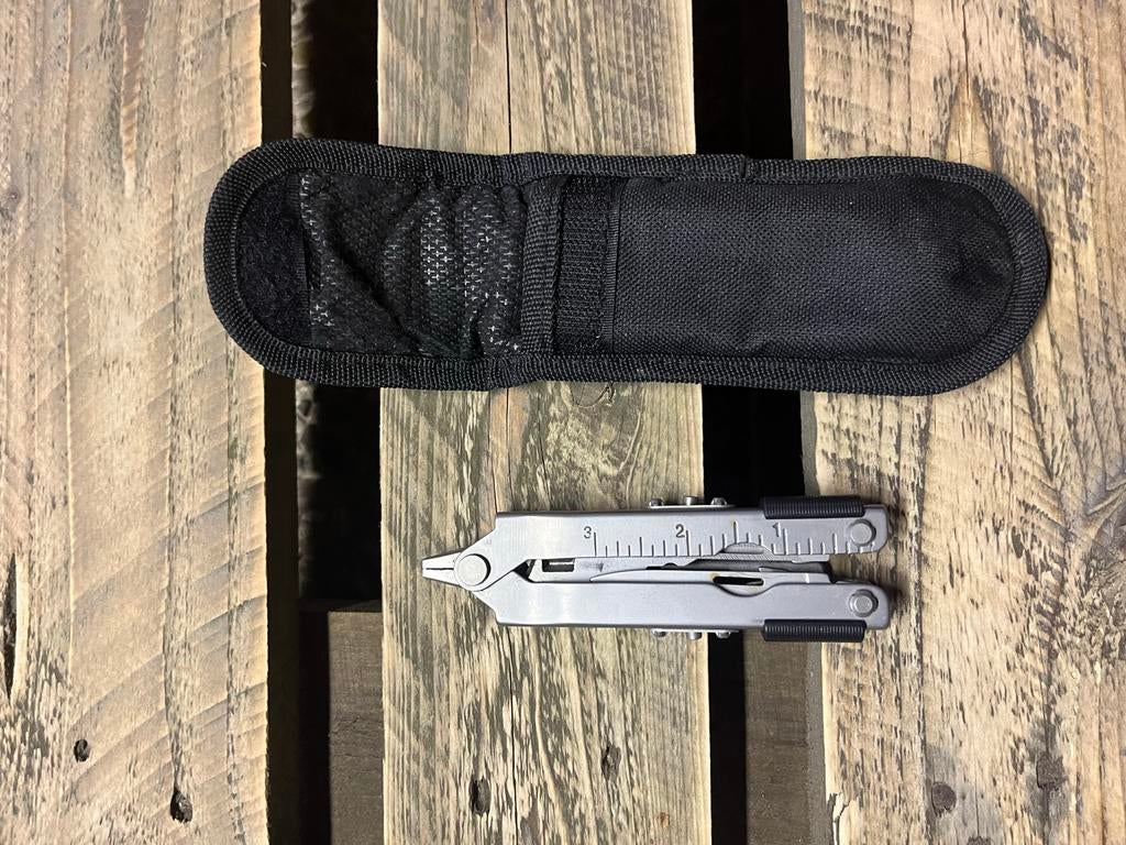 Gerber multitool met etui, Ophalen of Verzenden, Zo goed als nieuw