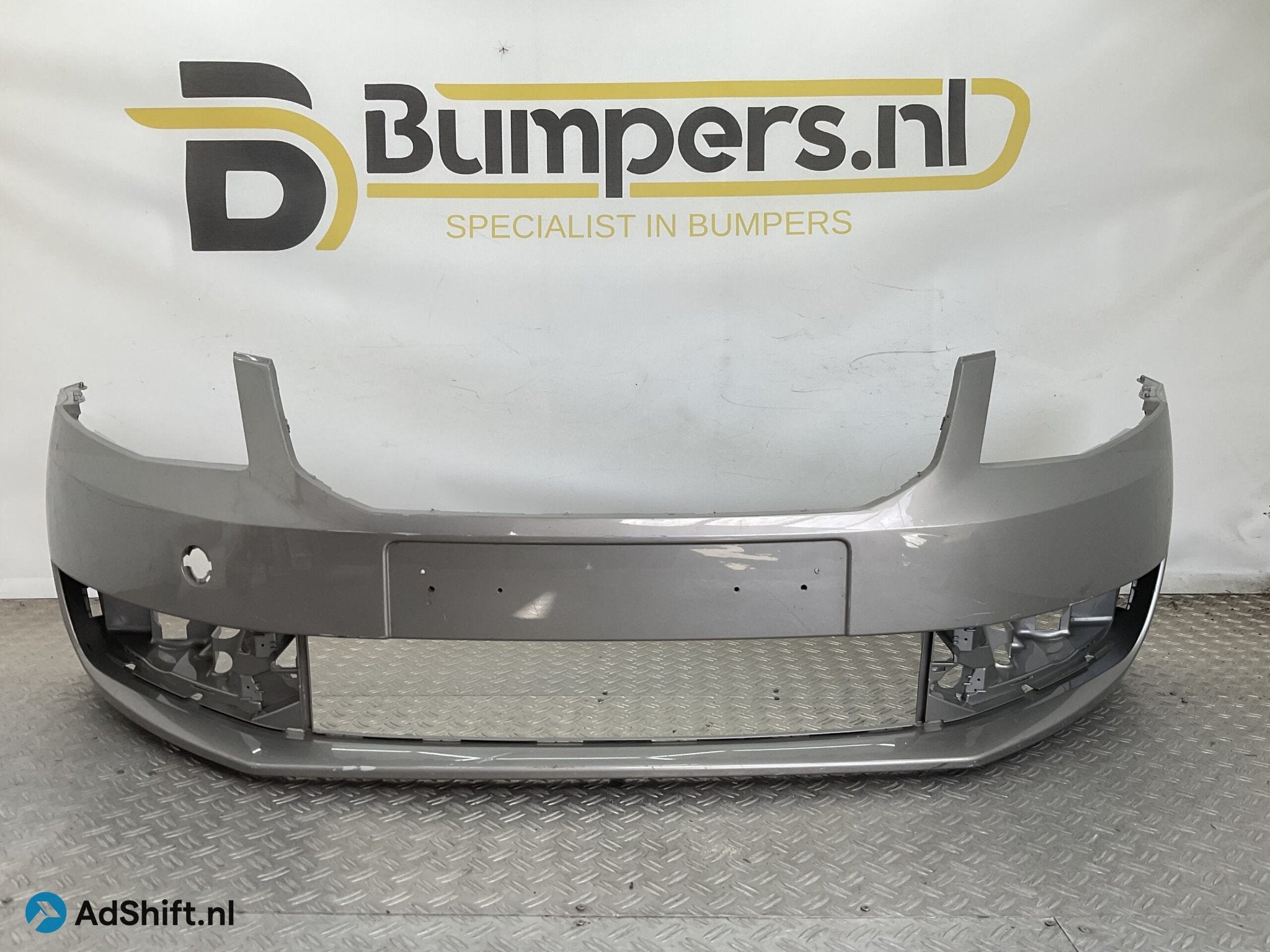 Bumper Skoda Octavia III MK3 5E 5E0807221 Voorbumper H4-2094, Auto-onderdelen, Bumper