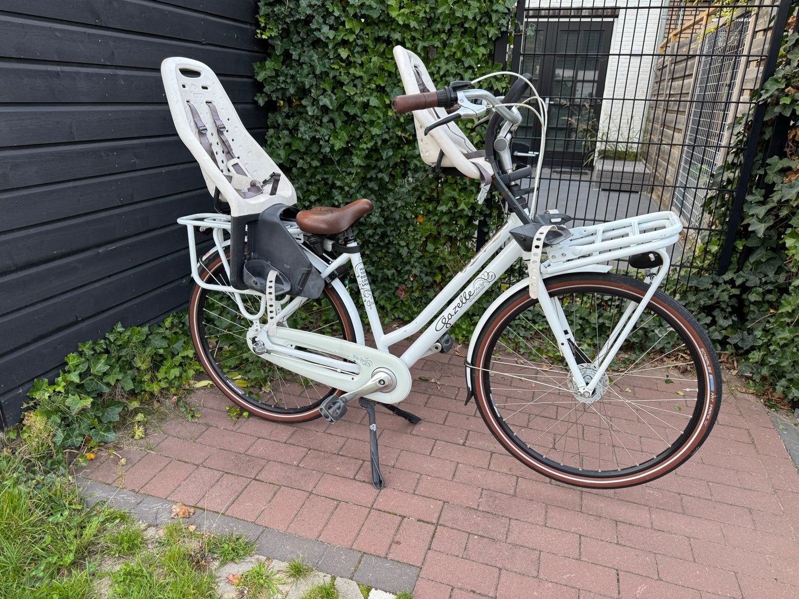 Gazelle Miss Grace met 2 kinderzitjes, Ophalen, Terugtraprem, Gebruikt, Versnellingen