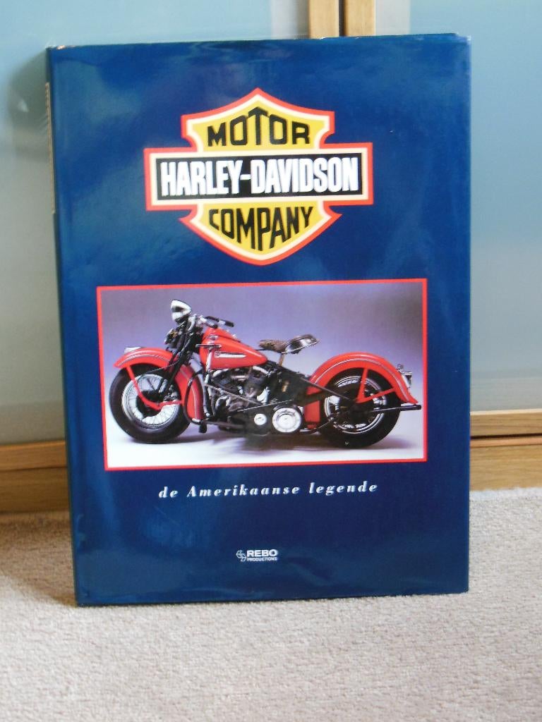 HARLEY DAVIDSON Motor Company boek, Ophalen of Verzenden, Gelezen, Onbekend, Merk of Model