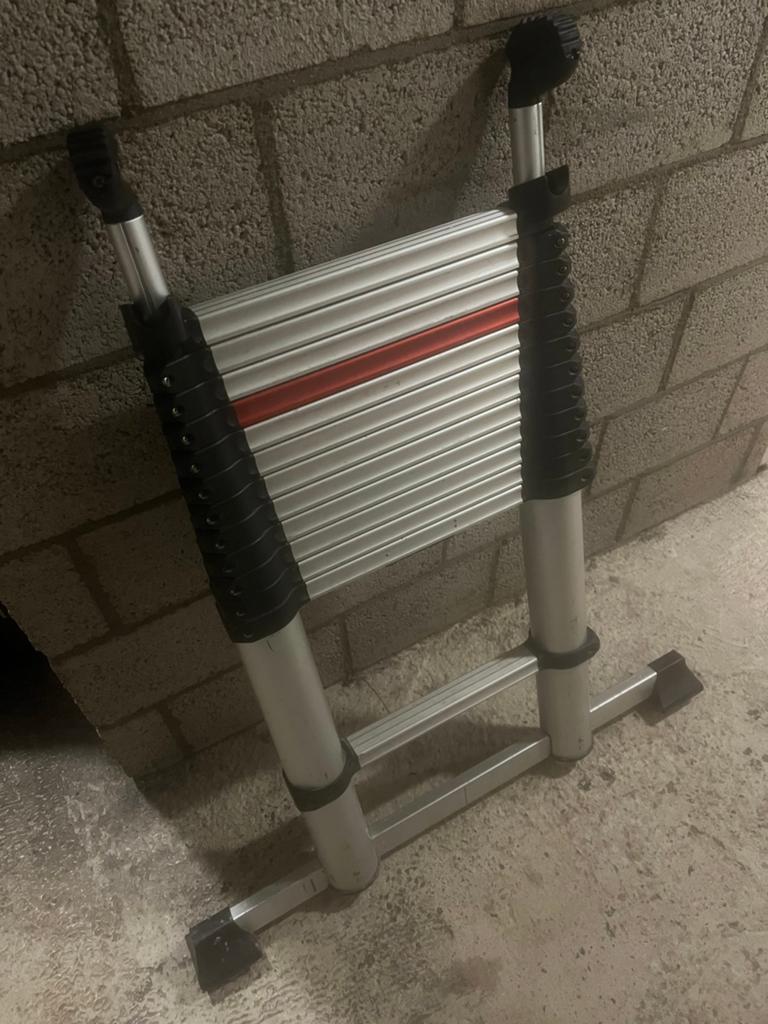 Altrex TL smart up active telescooplader, Doe-het-zelf en Verbouw, Ladders en Trappen, Ophalen, Zo goed als nieuw, Minder dan 2 meter