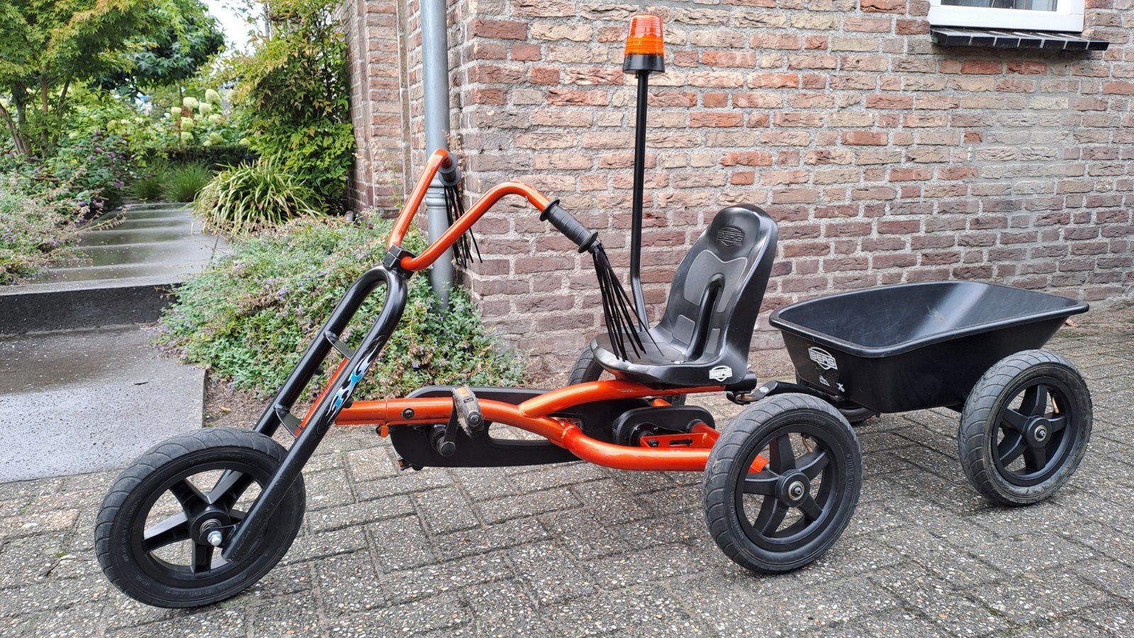 Berg Skelter Choppy Oranje/Zwart met zwaailamp en Aanhanger, Ophalen, Gebruikt, Berg, Met kar of aanhanger