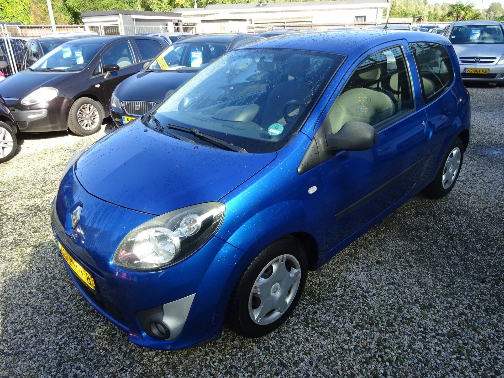 Renault Twingo 1.2-16V Authentique airco stuurbekr, 839 kg, Gebruikt, 4 cilinders, Origineel Nederlands