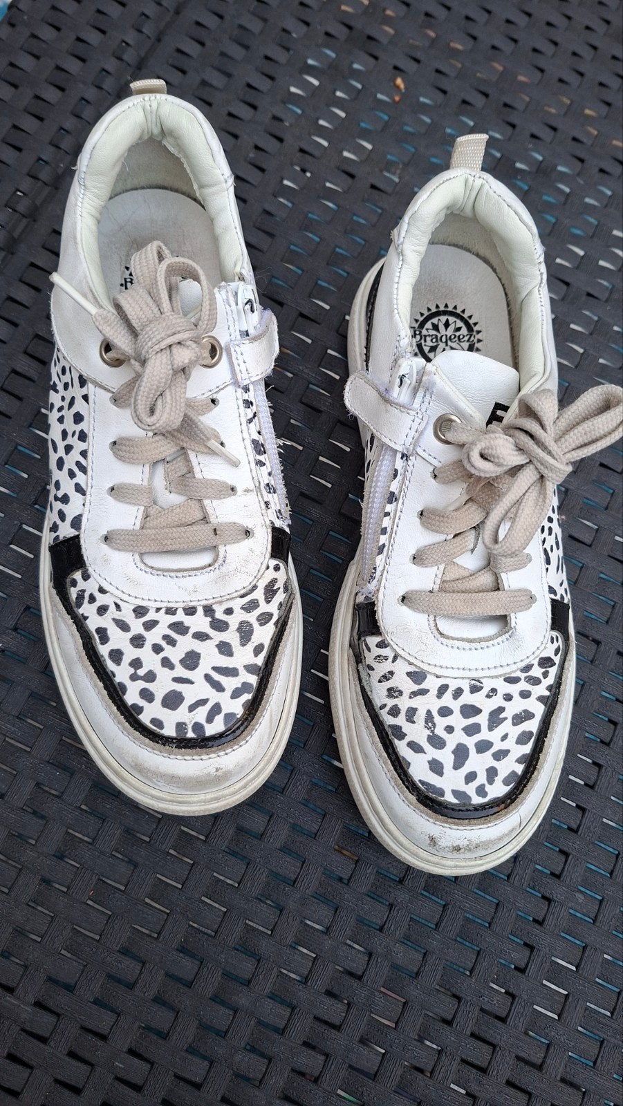 Braqeez sneakers voor meisjes wit zwart maat 34, Gebruikt, Meisje, Schoenen, Ophalen of Verzenden