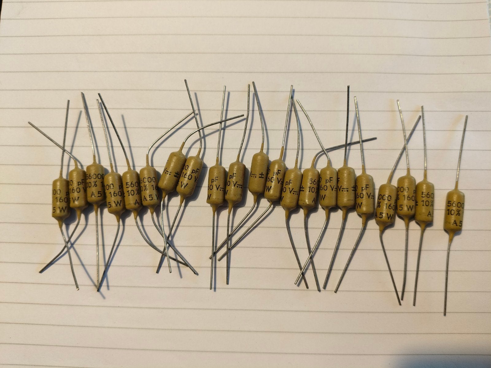 20x 56000pF 160V 10% Condensatoren NOS, Ophalen of Verzenden
