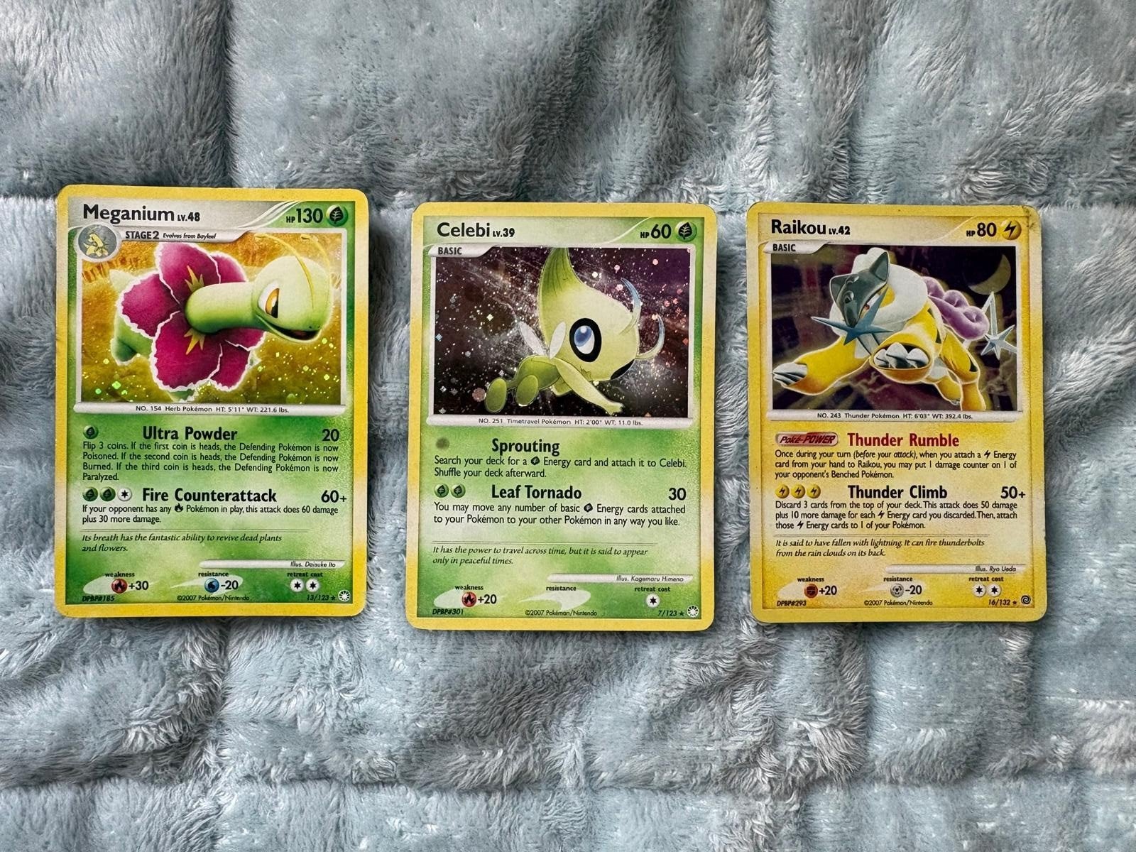 Raikou + Meganium + Celebi – Vintage Holo/Reverse Holo, Ophalen of Verzenden, Gebruikt