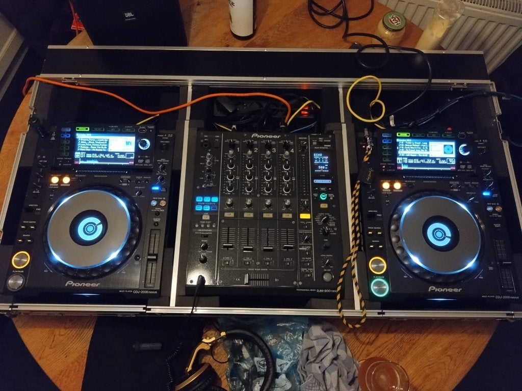Pioneer cdj 2000nxs djm900nxs set in flight case, Muziek en Instrumenten, Dj-sets en Draaitafels, Ophalen, Gebruikt, Dj-set, Pioneer