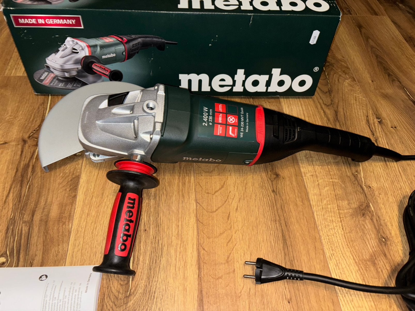 Metabo 24-230 MVT Quick (nieuw), Ophalen of Verzenden, Zo goed als nieuw, 1000 watt of meer, Haakse handslijpmachine