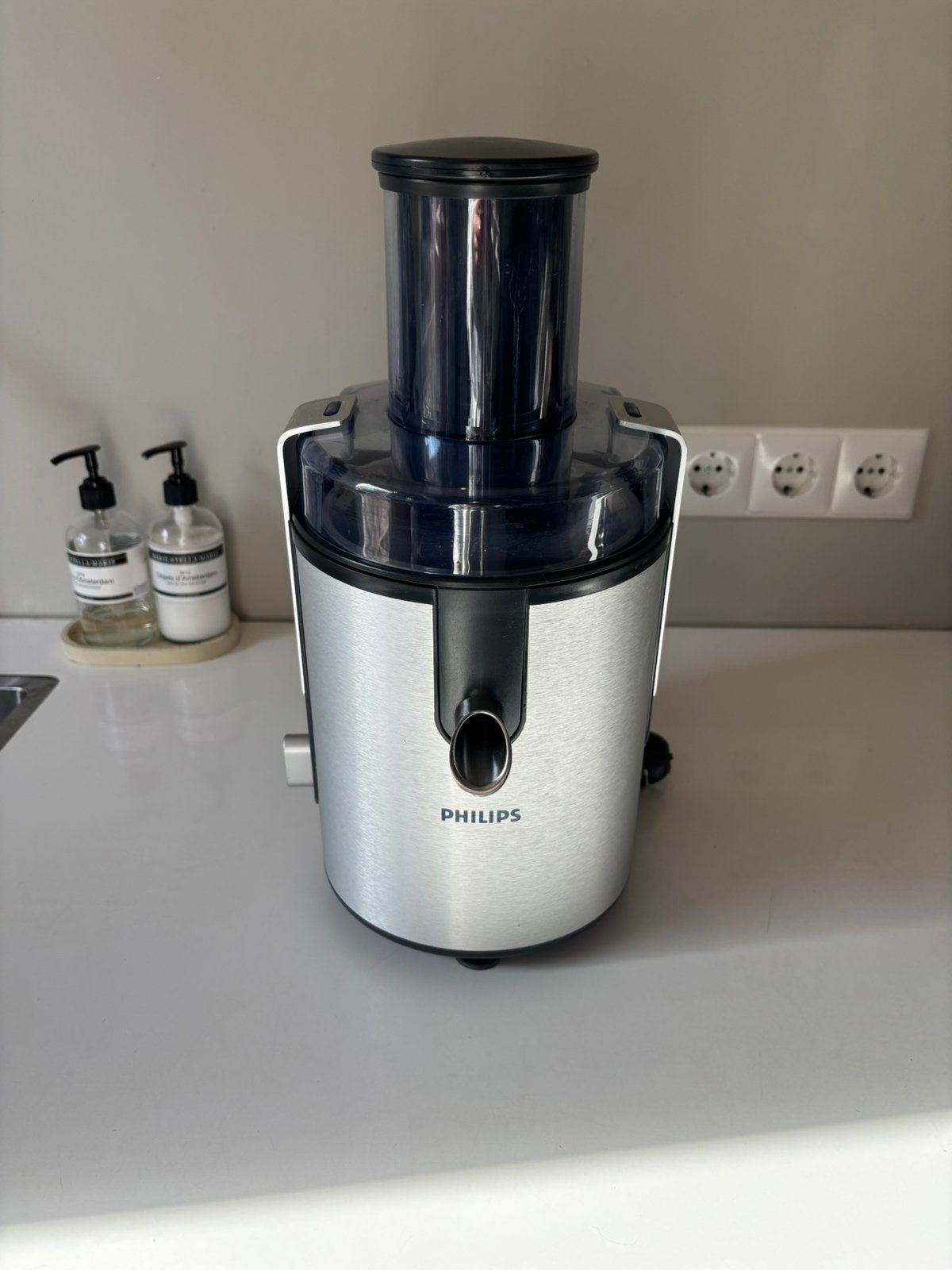 Philips HR1861 sapcentrifuge 700W – compleet en goede staat, Ophalen, Zo goed als nieuw, Sapcentrifuge