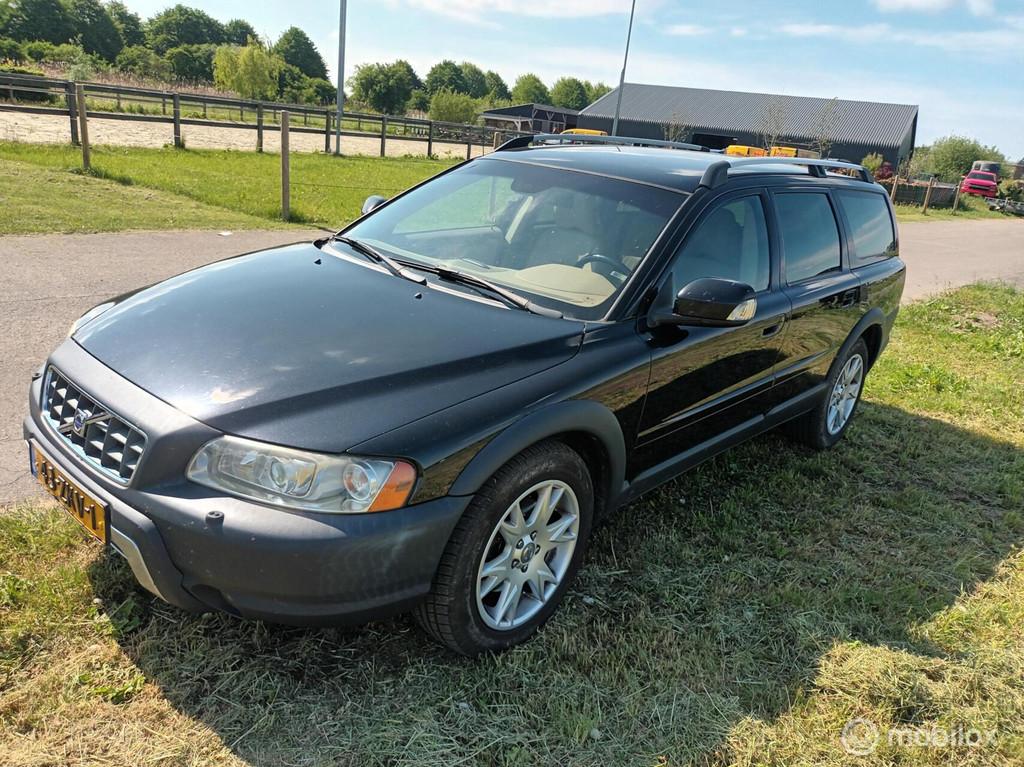 Zeer nette Volvo XC70 2.4 D5 Summum 2007 Inruil Kan !, Auto's, Automaat, 1694 kg, 197 €/maand, XC70