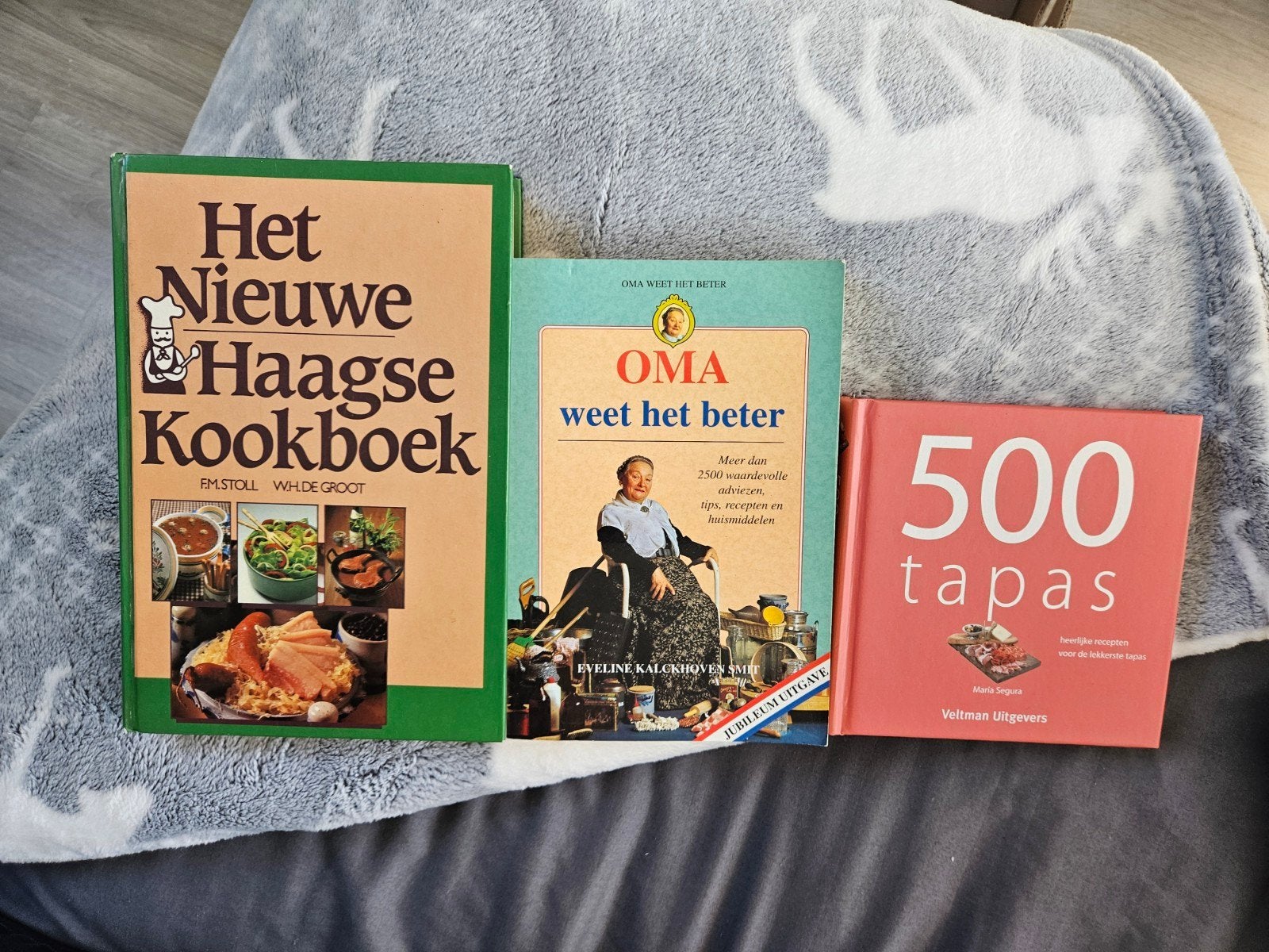 Kookboeken: Het Nieuwe Haagse, Oma Weet Beter, 500 Tapas, Boeken, Gelezen, Diverse auteurs, Ophalen of Verzenden, Overige typen