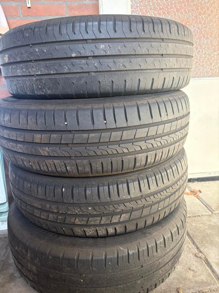 Set van 4 gebruikte 165/60 R15 zomerbanden, Auto-onderdelen, Banden en Velgen, Ophalen, Gebruikt, 15 inch, Band(en)